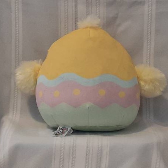 BNWT 8” Aimee the Easter Chick Squishmallow - Picture 2 of 4